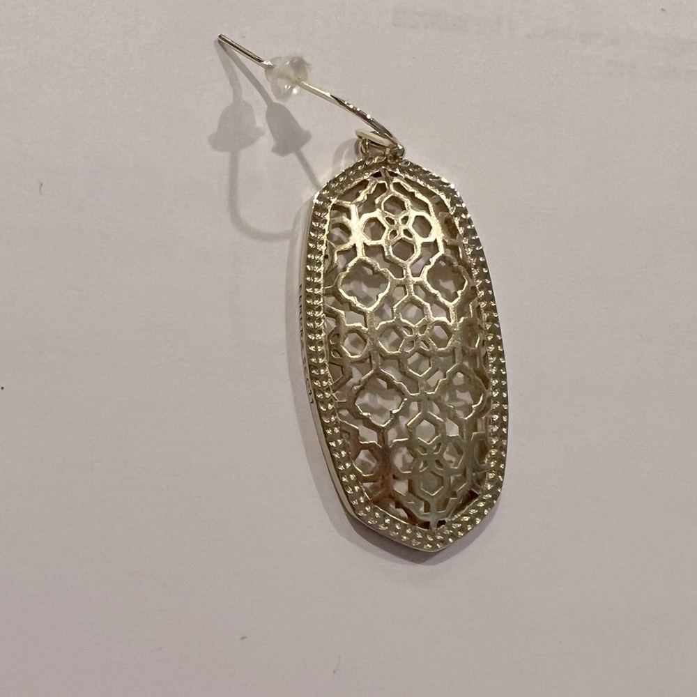 Kendra Scott 🌟 Single 🌟 Elle Filigree Earring in Gold